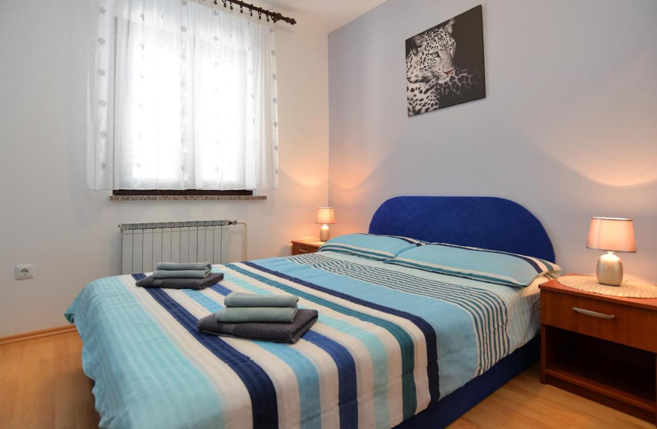 Apartments Milka 2074 Poreč Eksteriør bilde