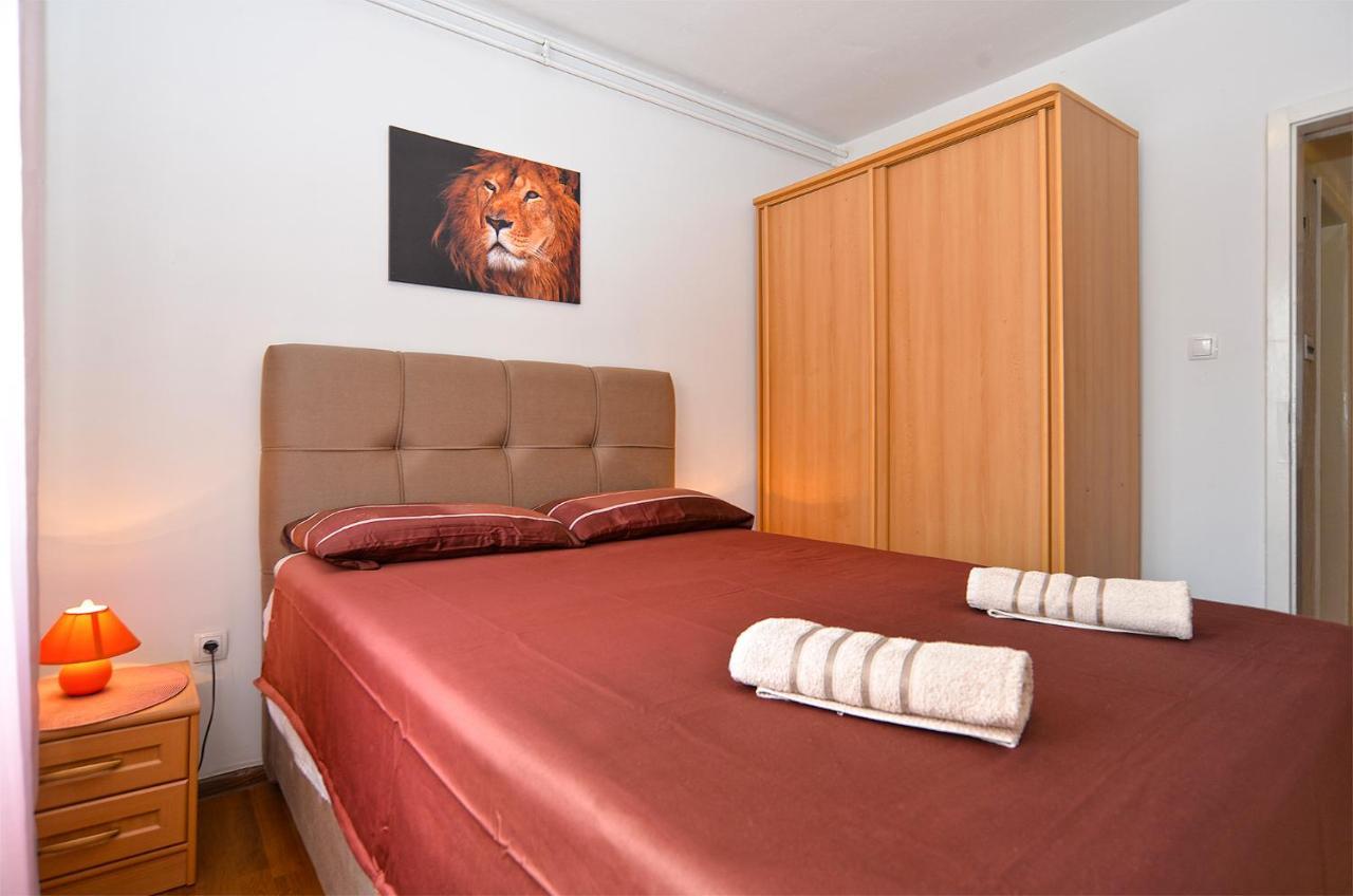 Apartments Milka 2074 Poreč Eksteriør bilde